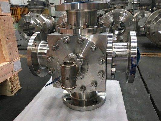 Oil Work Condition 150LB~1500LB Top Entry Ball Valve with Fire Safe and Pneumatic Actuator